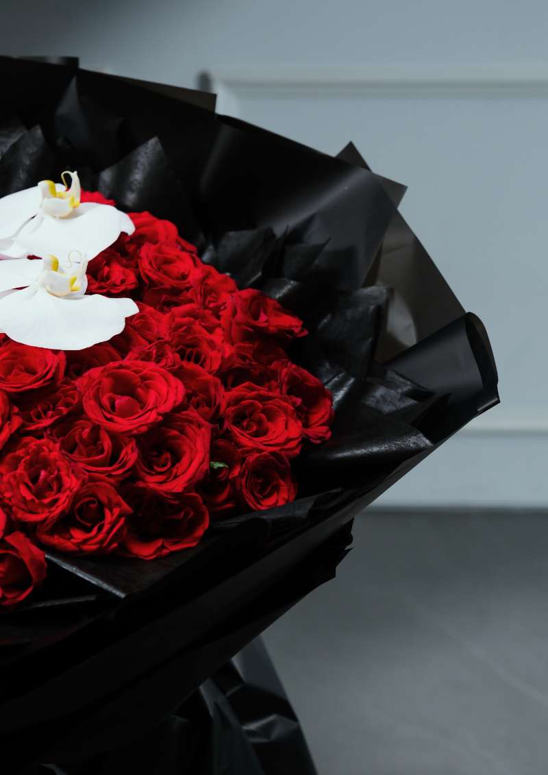Fresh Flowers collection - Straight from the field β morning-cut, fragrant, and alive with colour. - Premium florist Jakarta